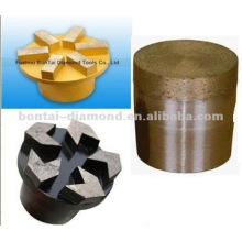 Plugues de diamante para a preparação de piso de concreto molhado ou seco